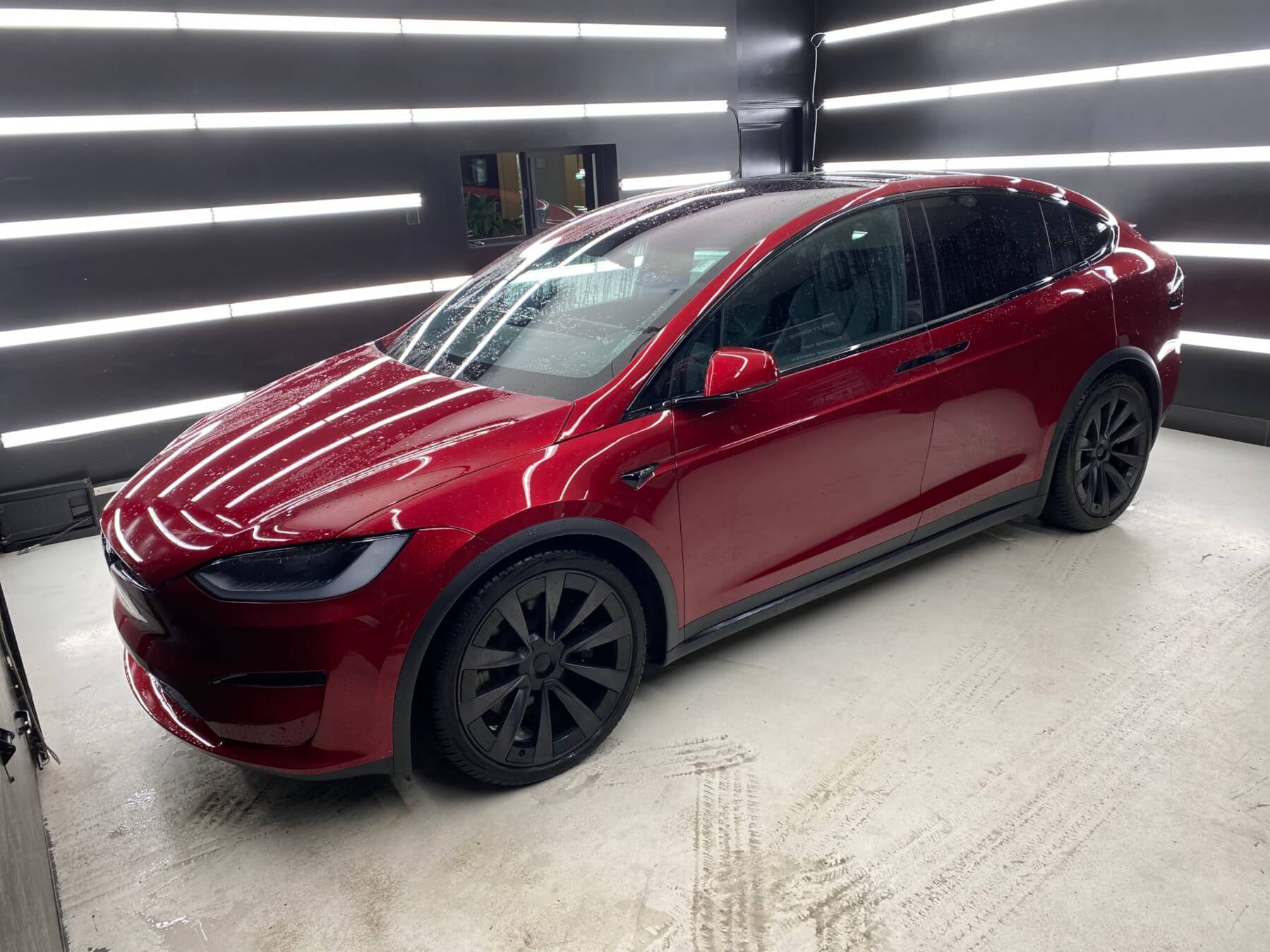 Tesla Model X All-Wheel Drive