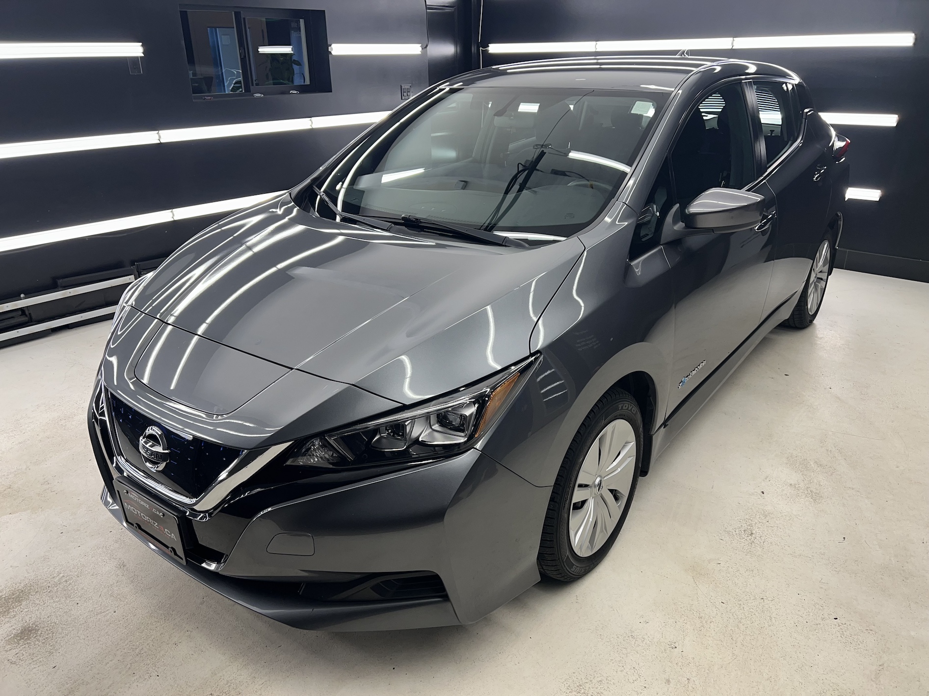 2018 Nissan LEAF S with Quick Charge