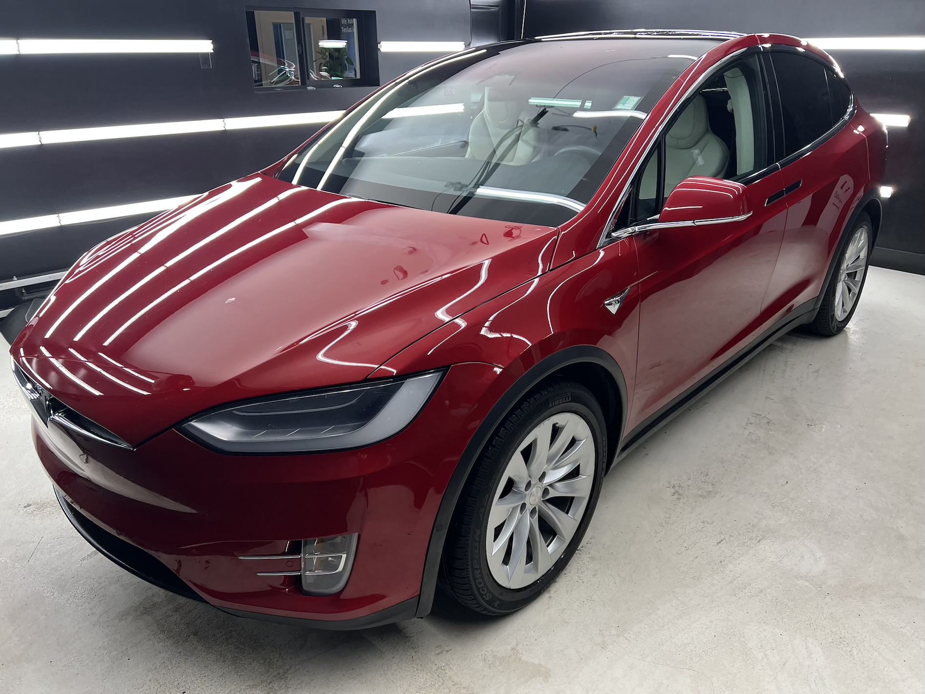 2018 Model X 100D 5 passenger