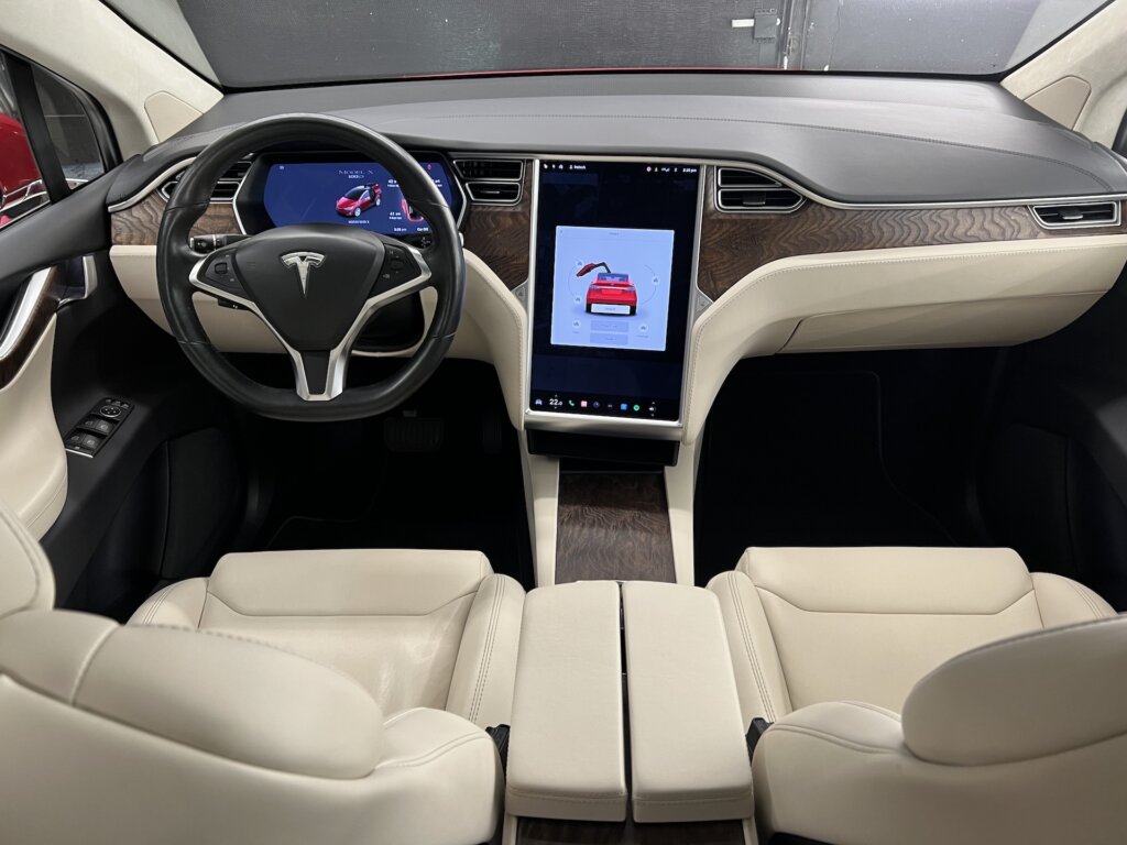 M9501-Tesla-Model-XIMG_9548.jpeg