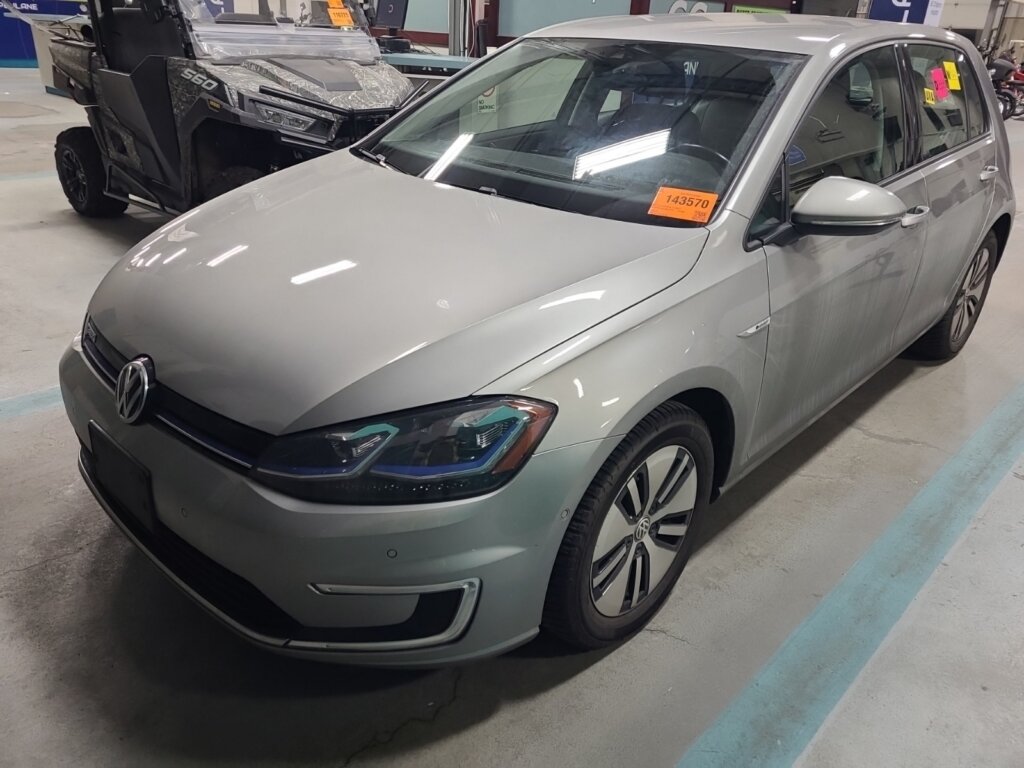 2018 Volkswagen e-Golf SEL Premium