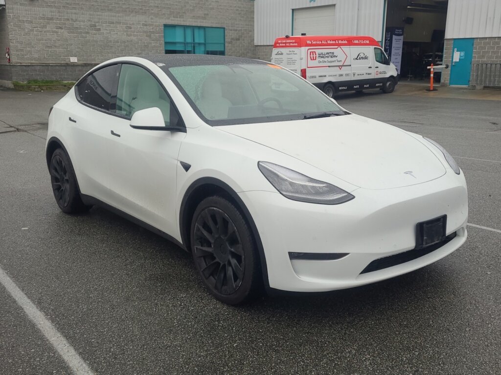 M9505-2021-Tesla-Model-Y-1-1.jpeg