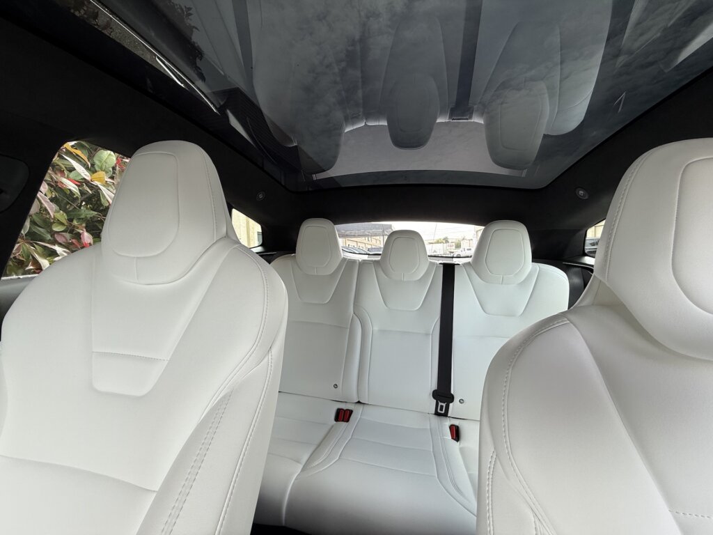 M9534-Tesla-Model-S-Motorize-710.jpeg
