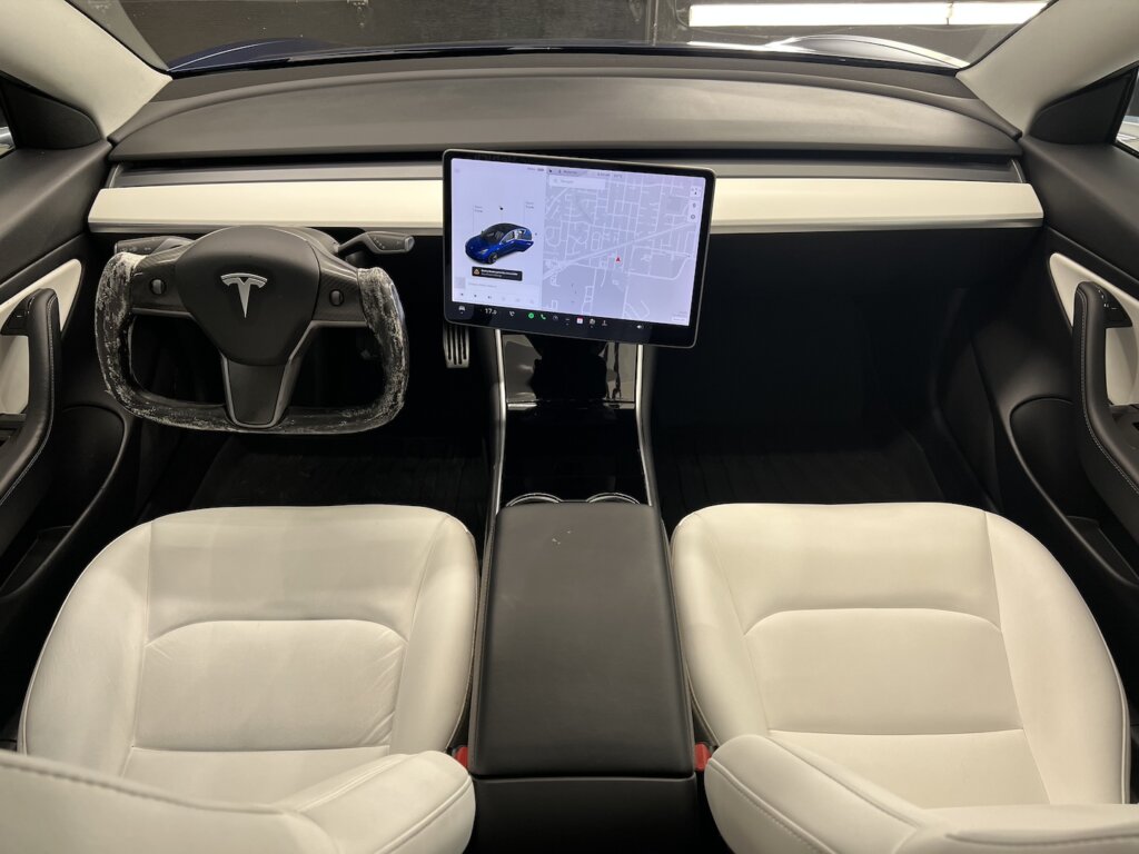 M9536-2020-Tesla-Model-3-Mat-Blue-5.jpeg